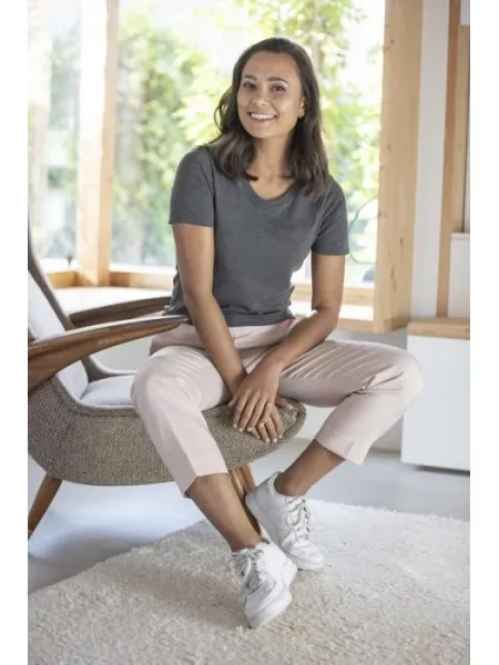 Maglietta da donna personalizzata Elevate Heros